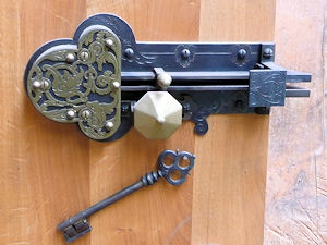 Meisterstück - historisches Riegelschloß - Rückseite